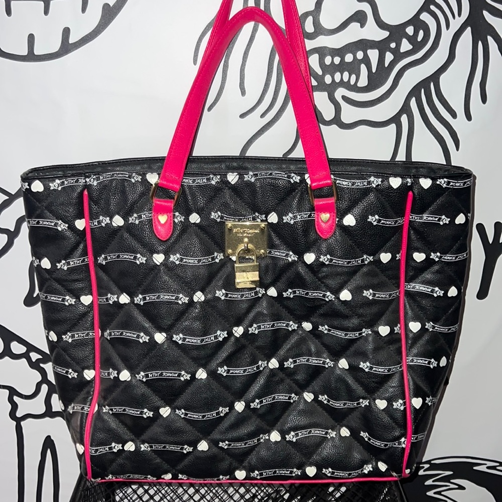Betsey Johnson padlock purse